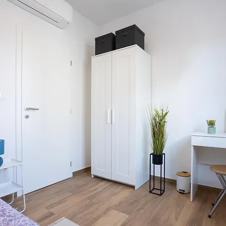 La Petit Apartment Trogir Exterior photo